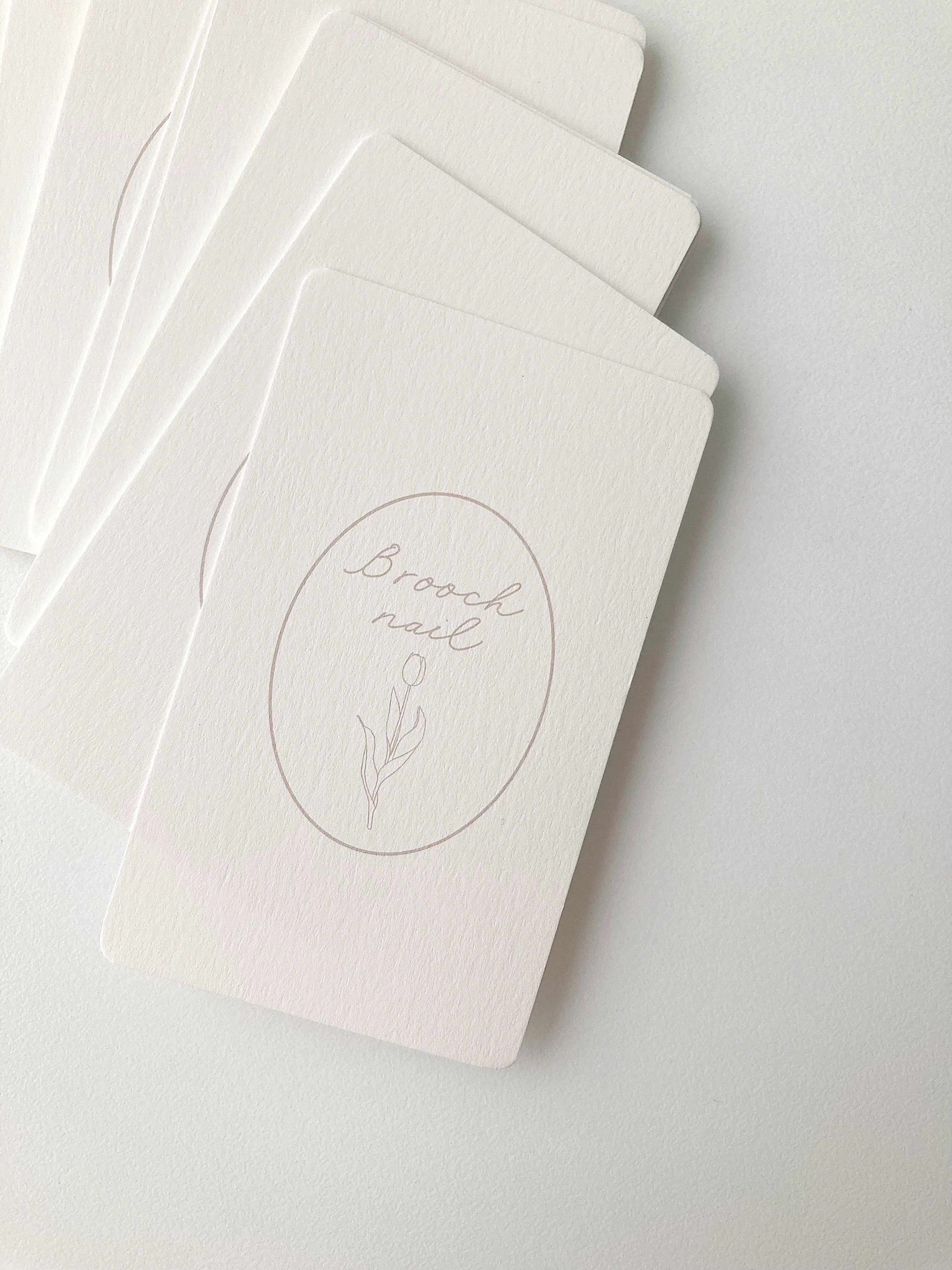 ショップカードデザイン 世界観デザイン ネイルサロン お花ロゴ