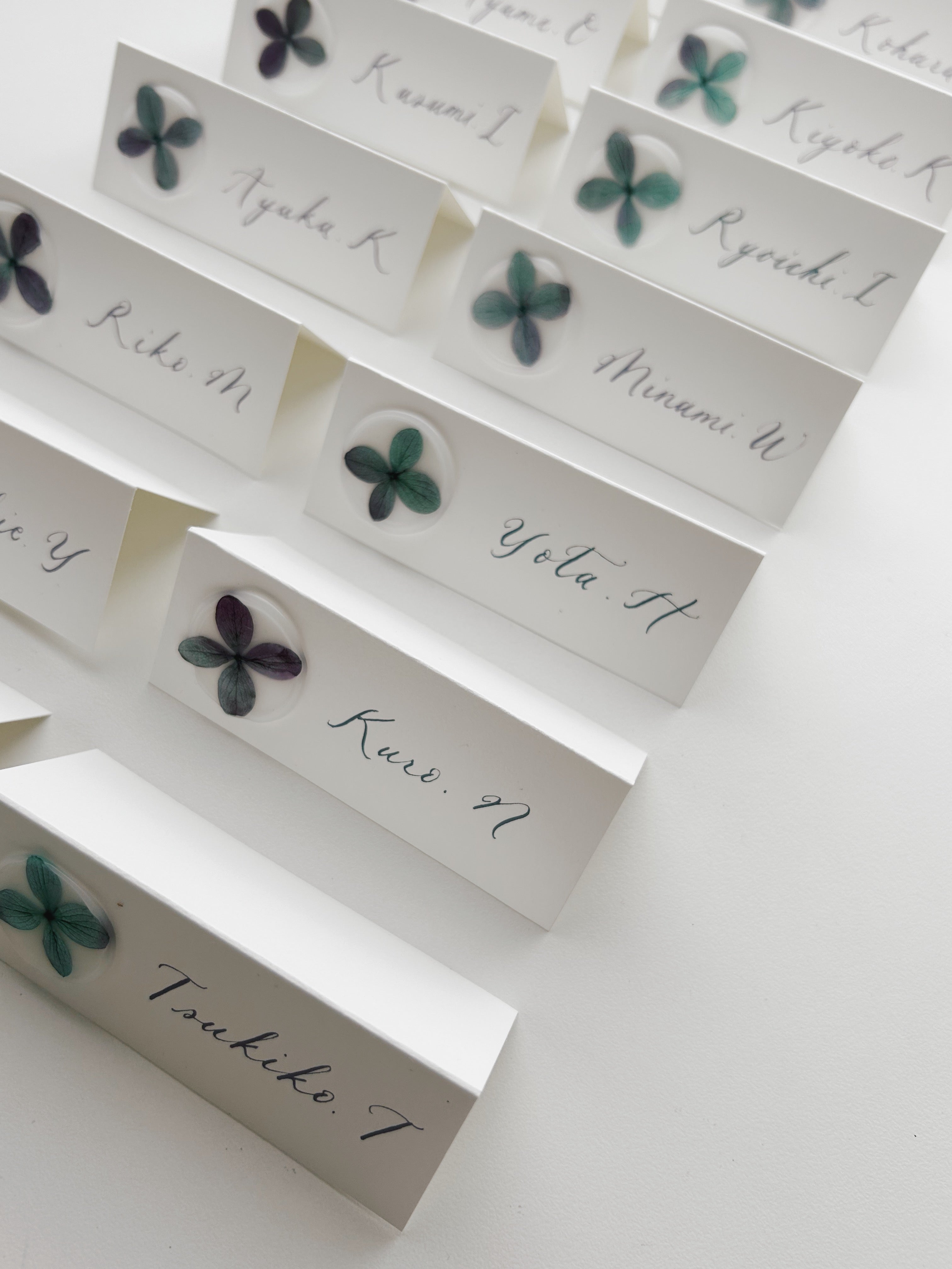 ワックスシール席札 アジサイ マーブル ターコイズ カリグラフィー ウェディング