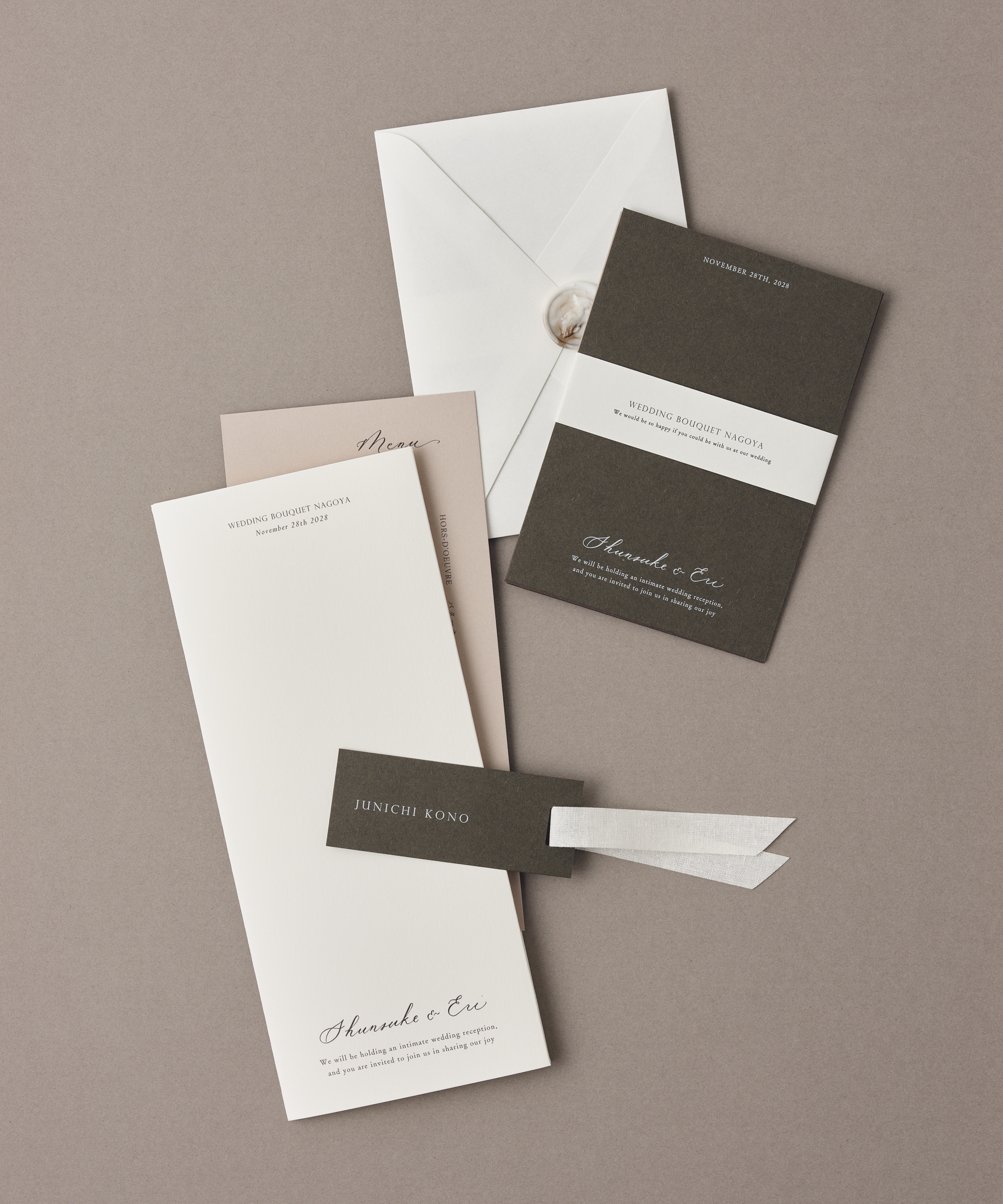 ウェディングペーパーアイテム　デザイナー